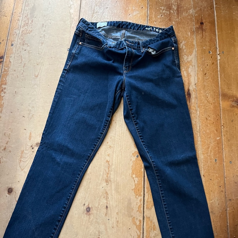 Women’s GAP Dark Blue Skinny Jeans